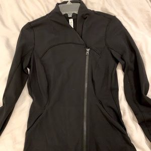 Lululemon Precision Jacket in Black, size 6